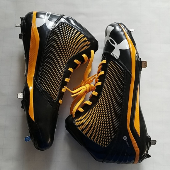 orange under armour baseball cleats